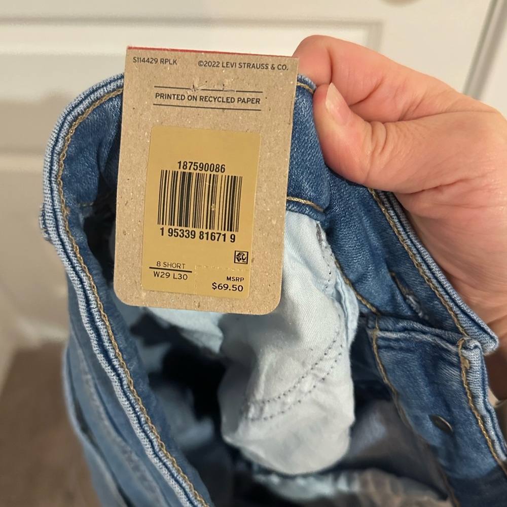 Levi Strauss High Rise Boot Cut Jeans NWT - Picture 2 of 6